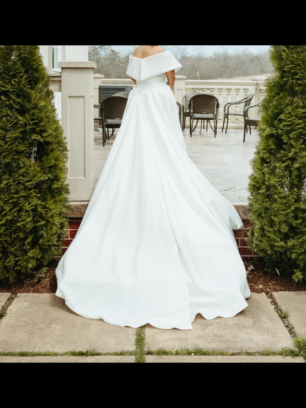 Off-Shoulder White EVA LANDEL Bridal Gown - Picture 3 of 4